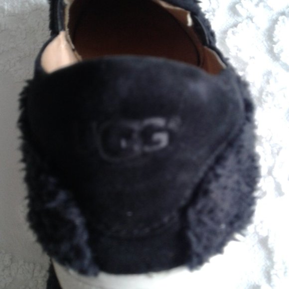 UGG WOMAN SHOSE  SIZE  11 - Picture 4 of 5